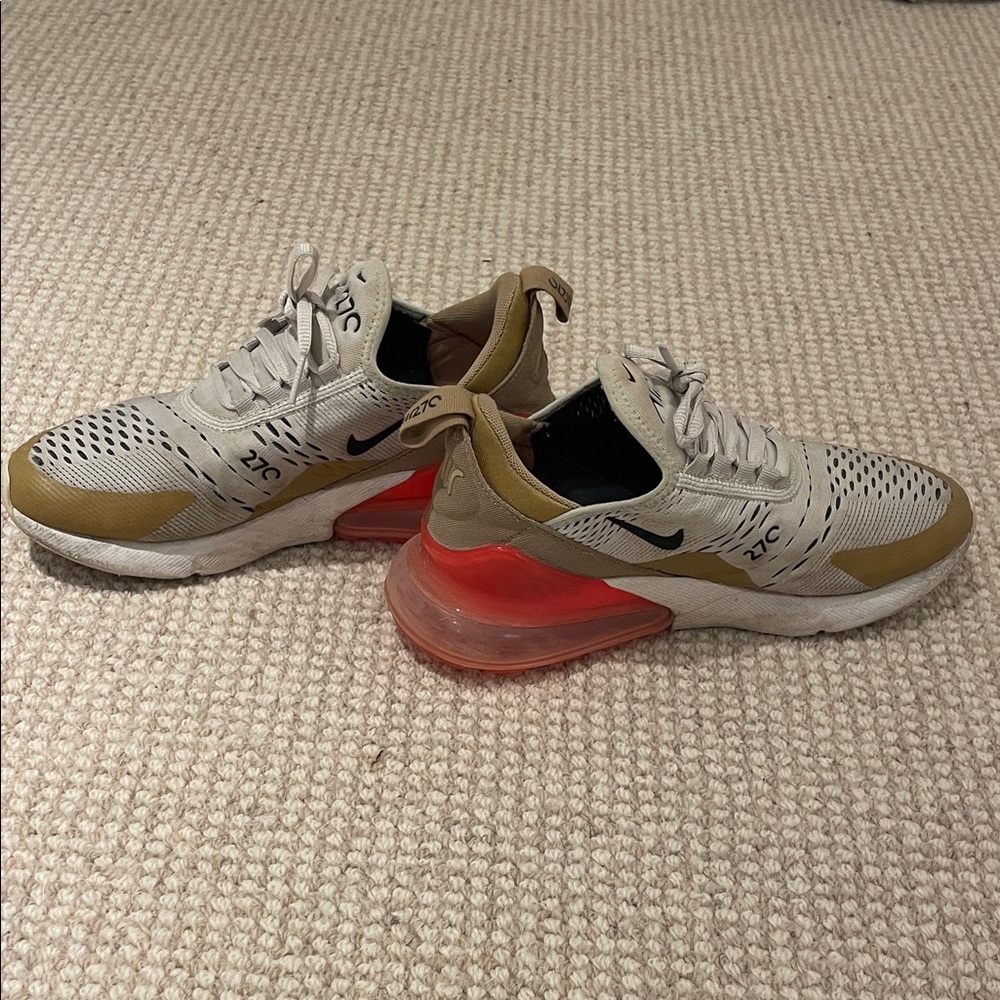 Nike Air Max 270 Cream and Tan Sneakers